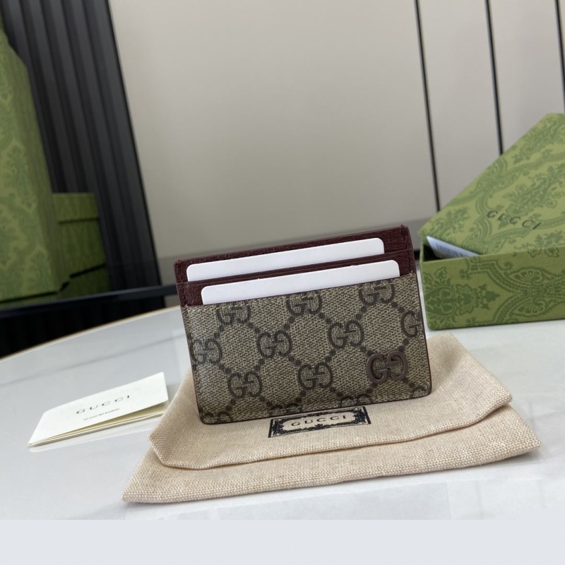 G*u*i wallets & purse